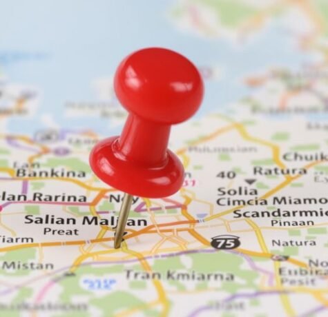 Map with a pin on a store.